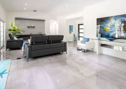Tropical Paradise | Boat Parking | Pet Friendly - Image 2