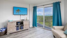 Nauti Hideaway Ocean Pointe 2314 - Image 2