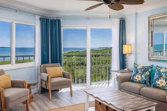 Ocean View Treehouse Double King Suite 3403 - Image 1