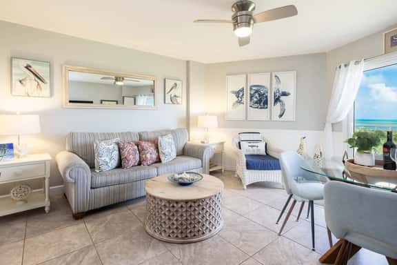 Atlantic Serenity 2407 Ocean Pointe 2 BA 2 BR - Image 1