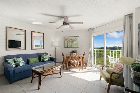 Ocean View 2BR/2BA Sleeps 6 - Image 1