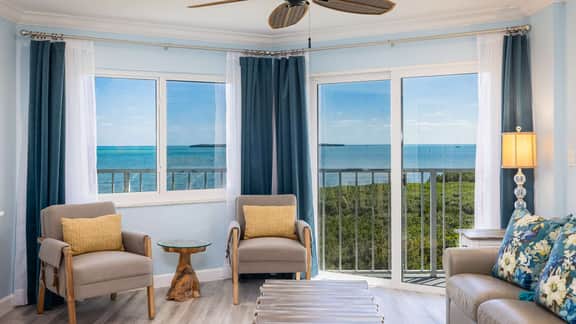 Ocean View Treehouse Double King Suite 3403 - Image 4