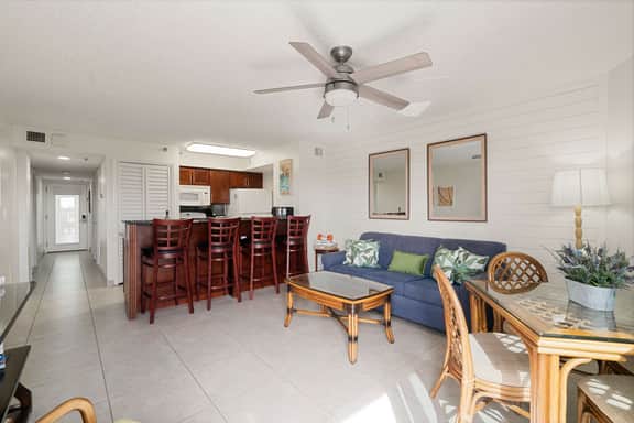 Ocean View 2BR/2BA Sleeps 6 - Image 3