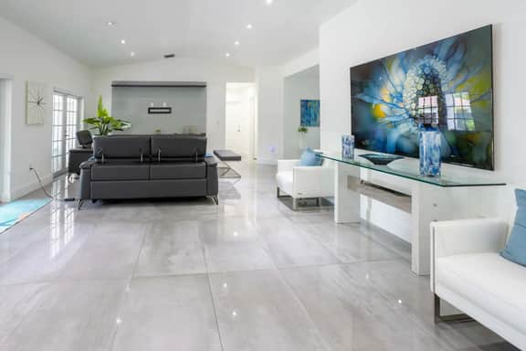 Tropical Paradise | Boat Parking | Pet Friendly - Image 3