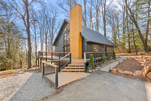 Biltmore Ridgetop A-Frame Cabin | Hot Tub | Sauna - Image 3