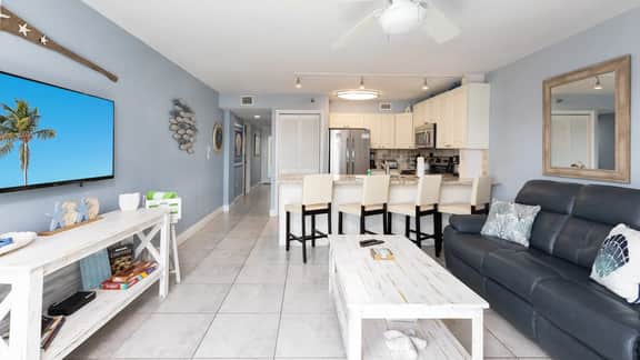 Starfish Seas Ocean Pointe 1302 King/Queen 2BA 2BR - Image 5